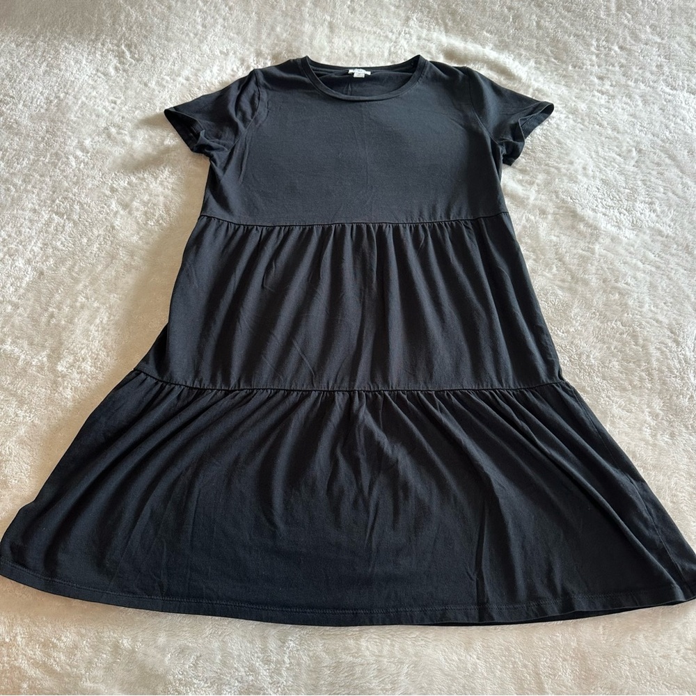 J. Crew Black 2 Tier Knee Length Short Sleeve Cotton Dress size medium